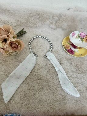 🛍️2/$30 Floral Scarf Bag Chain Accessory - White with blue green Floral